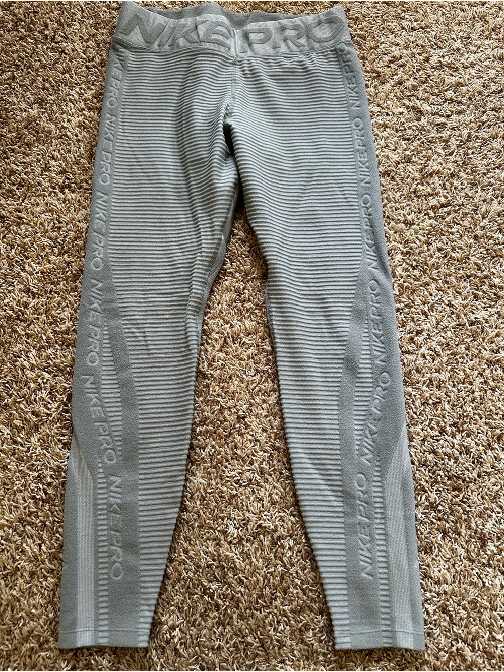Nike Light Gray Seamless Ribbed fleece Leggings